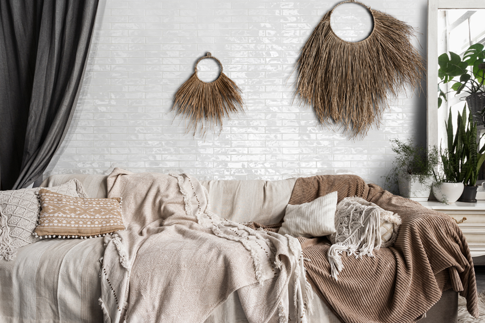 Revestimiento cerámico rectangular pequeño formato