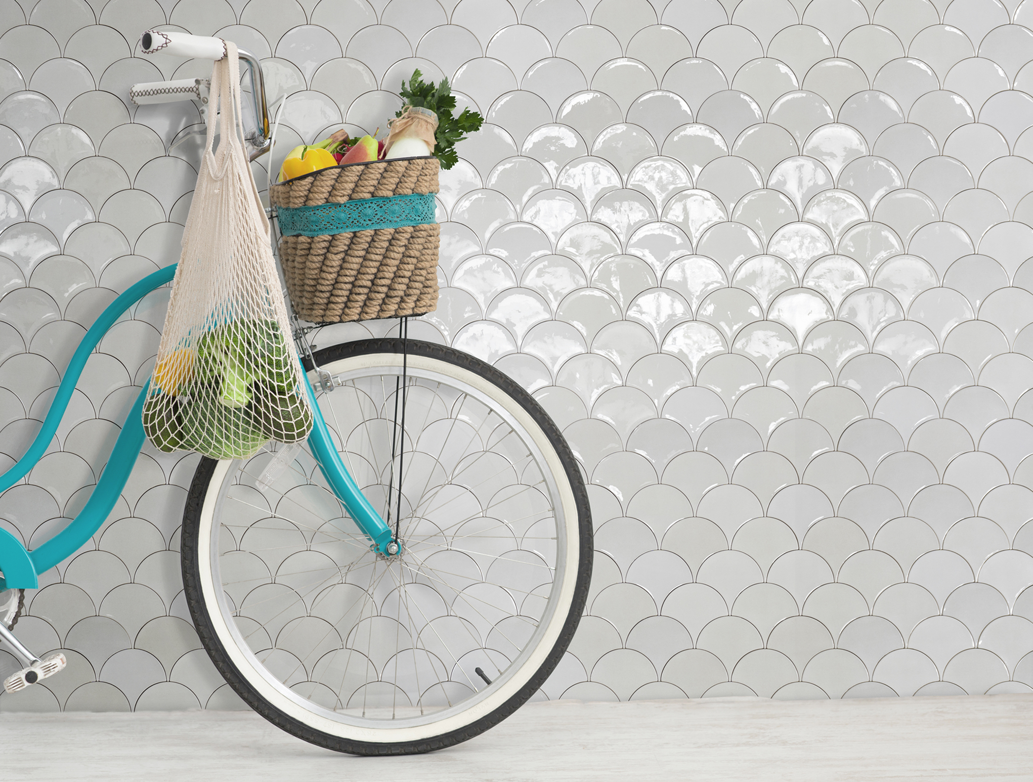 Fish scale wall tiles Glossy finish