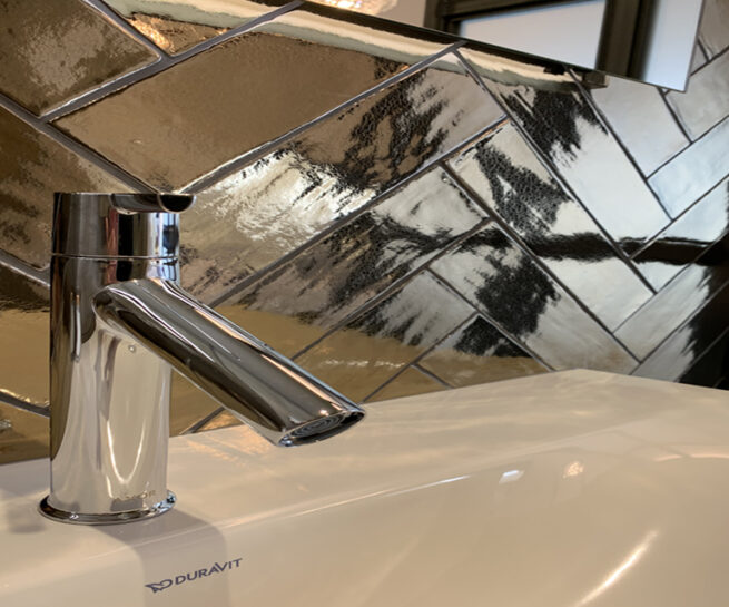 Azulejo cerámico rectangular acabado metálico