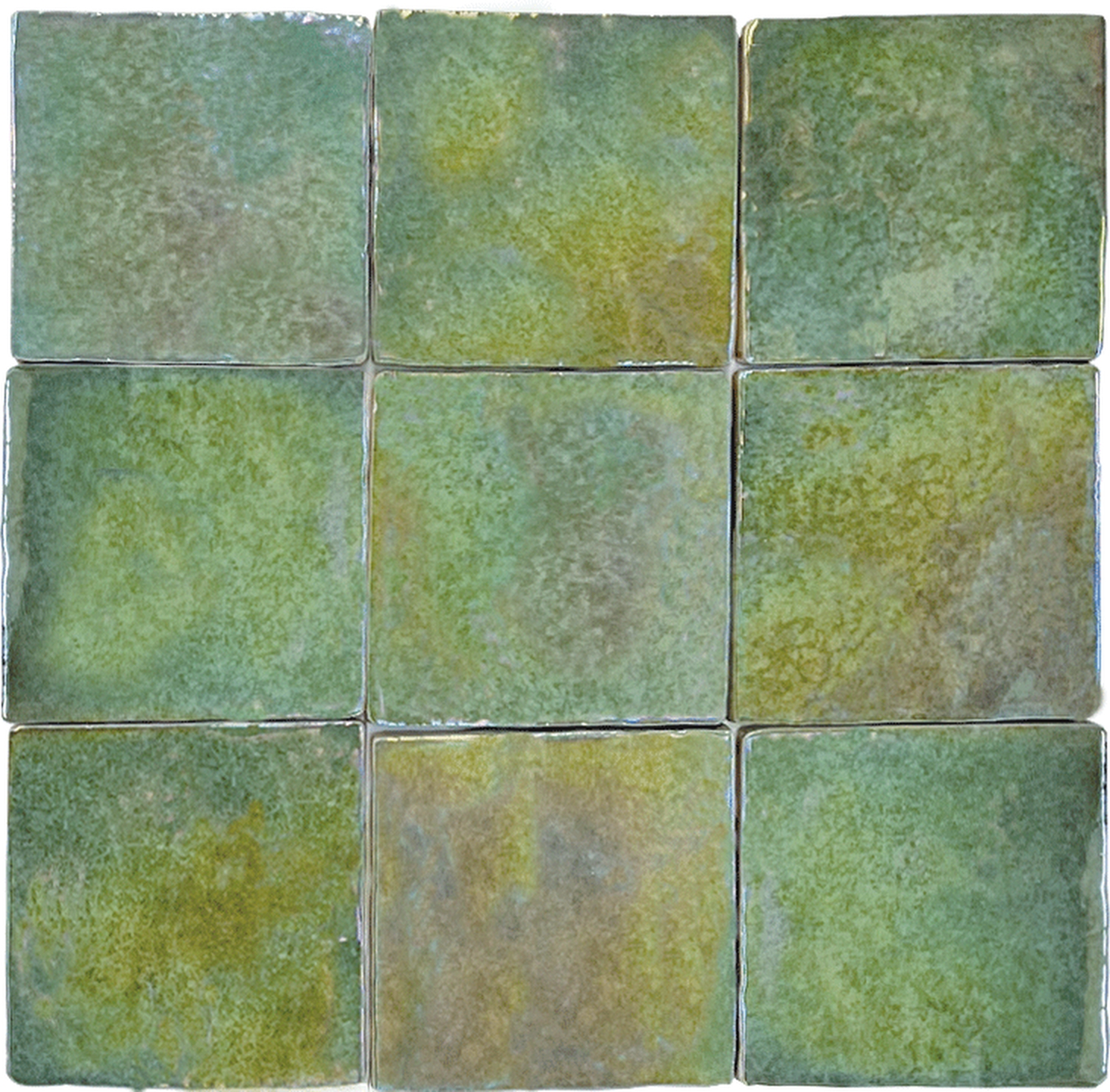 Square wall tiles with iridescent effect and shade variations